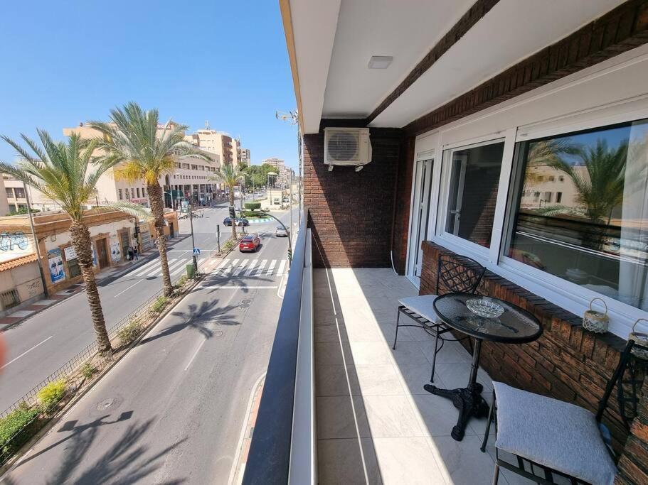 Aguadulce, Apto Santa Monica 2 Hab Con Terraza, Aire, Wifi, A 5 Min De La Playa Apartamento *